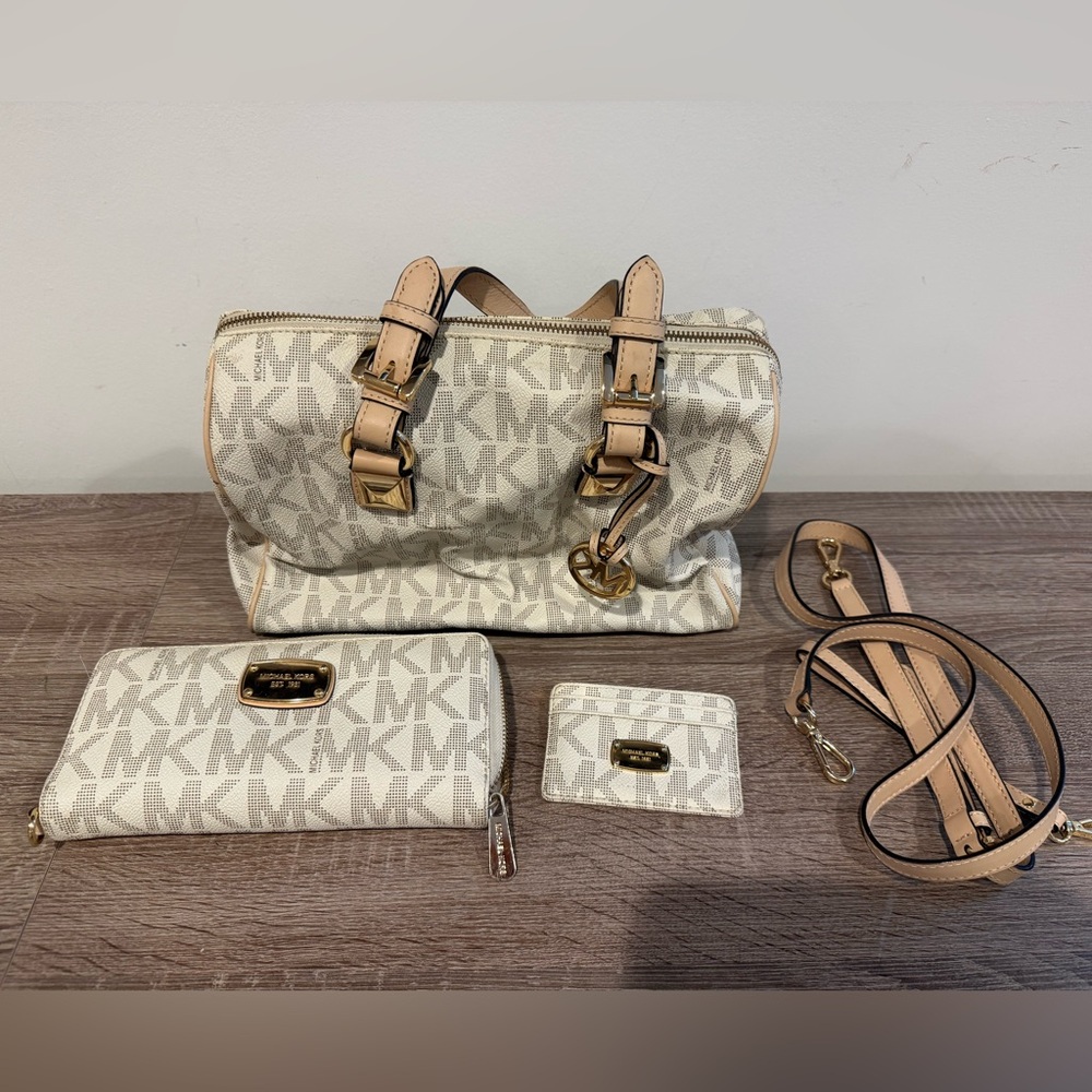 Michale Kors Grayson Satchel, Wallet, and Card Holder Bundle Tan and Beige